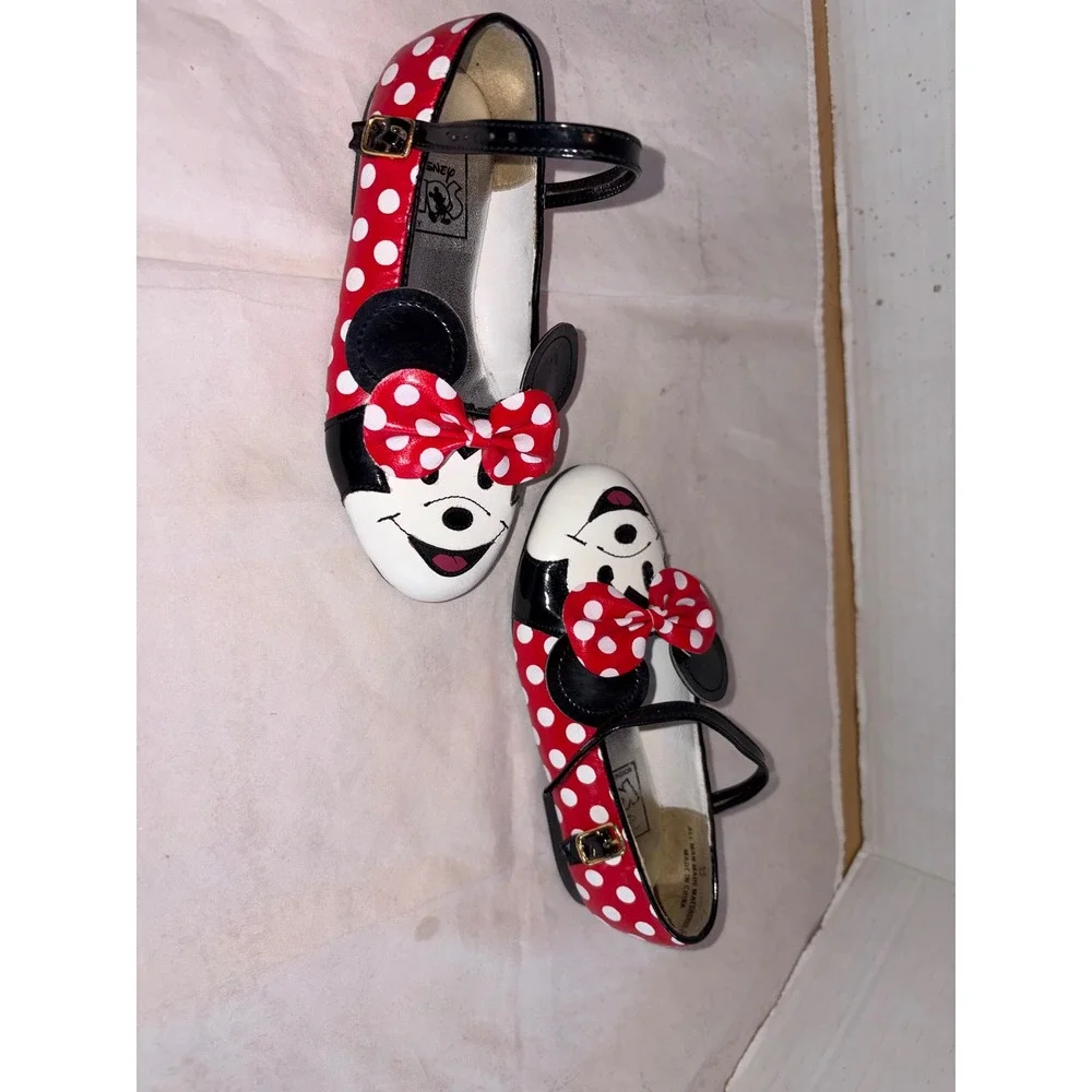 Vintage Disney Kids Minnie Mouse Mary Jane Shoes – Red & White Polka Dot